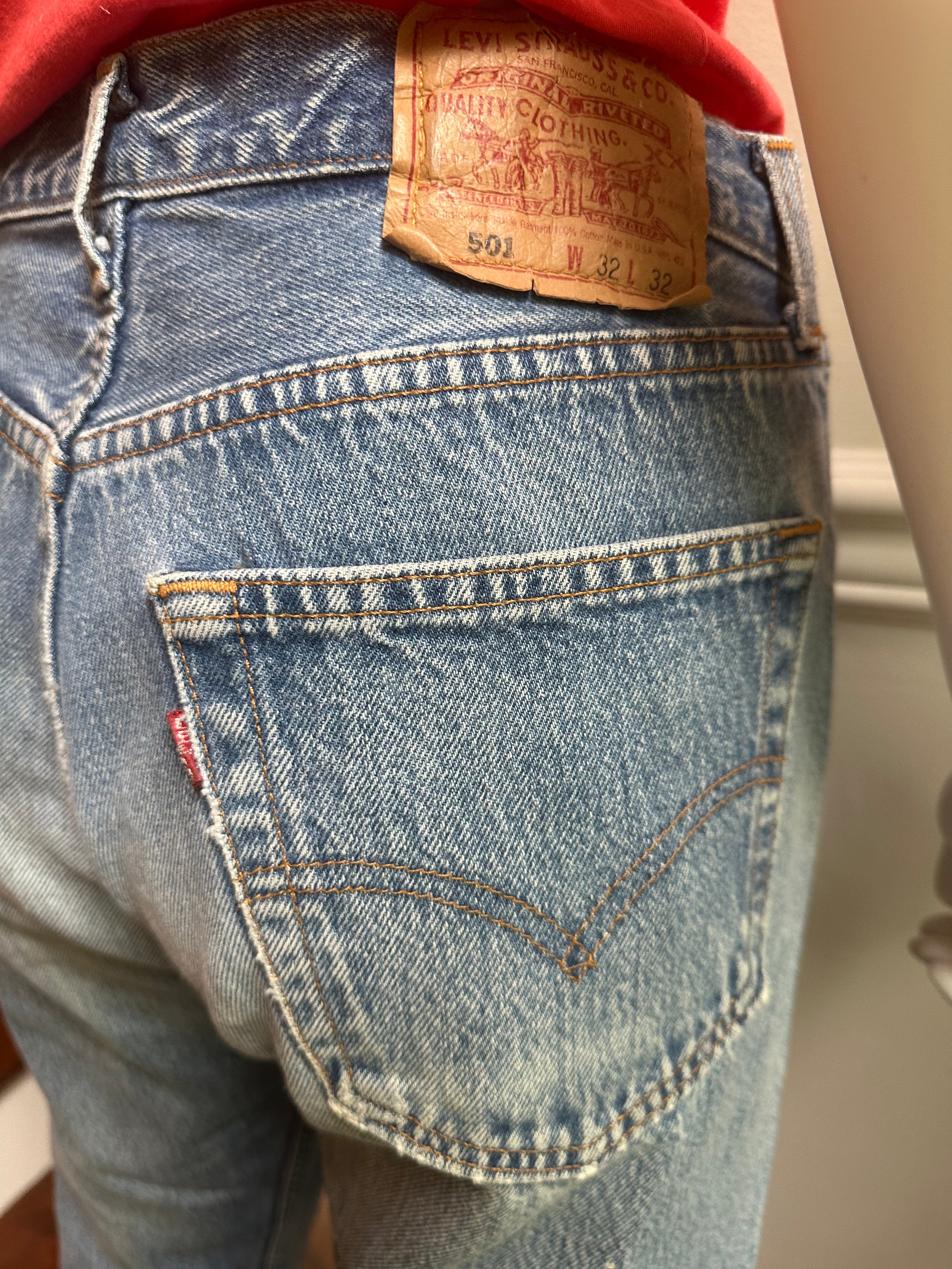Vintage 90s Levis 501